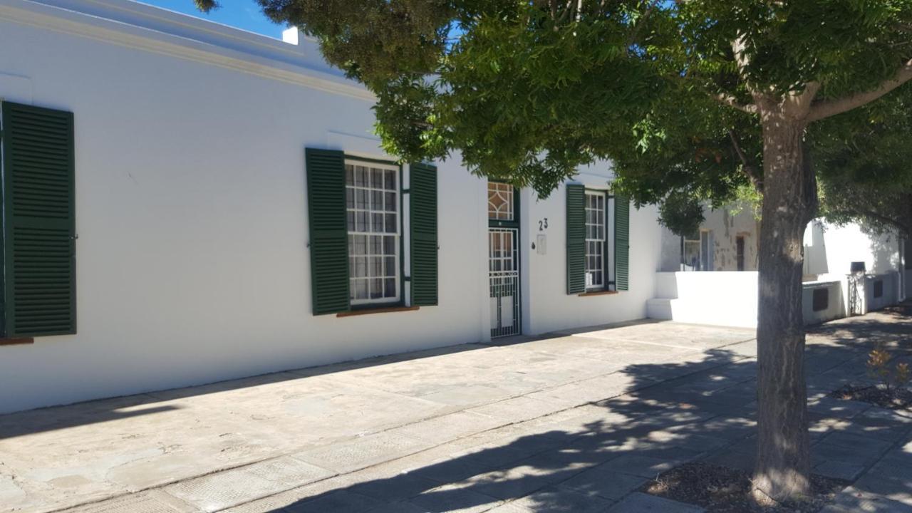 Flower'S Halt Graaff-Reinet Buitenkant foto